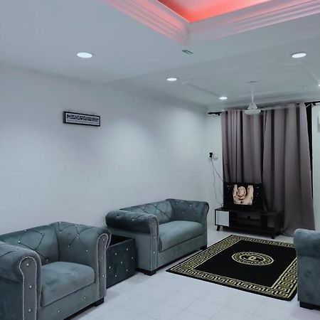 Naurah Homestay Sungai Petani Ngoại thất bức ảnh